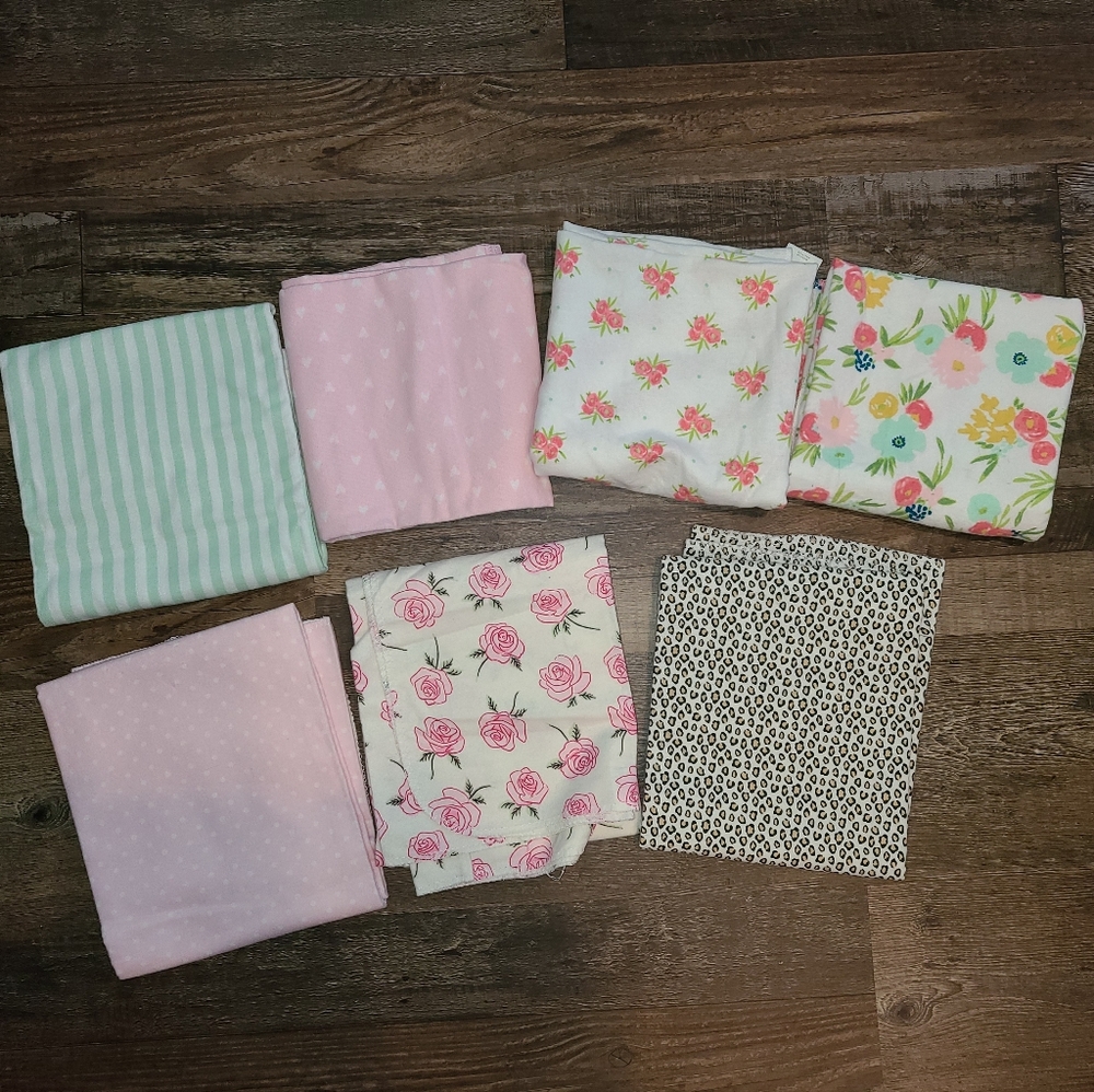 7 receiving blankets